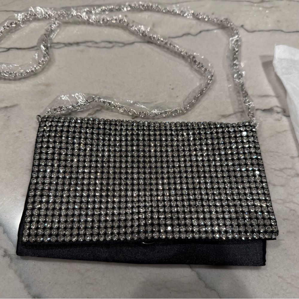 Amber Sceats Crystal Evening Bag - Picture 16 of 16